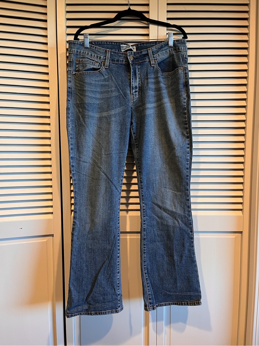 Signature by Levi Strauss Medium Blue Bootcut Jeans